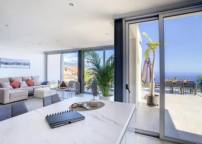 Villa Piece Of Heaven By Lovelystay Estreito Da Calheta