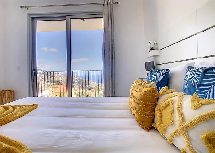 Villa Piece Of Heaven By Lovelystay Estreito Da Calheta