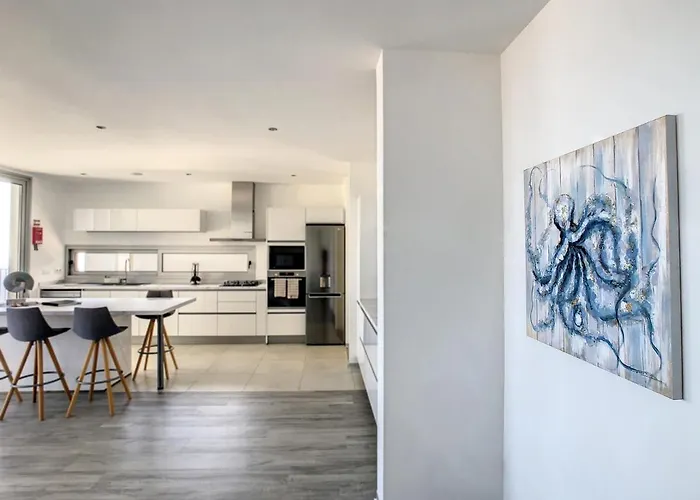 Villa Piece Of Heaven By Lovelystay *