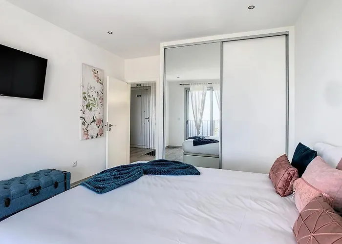 Piece Of Heaven By Lovelystay *